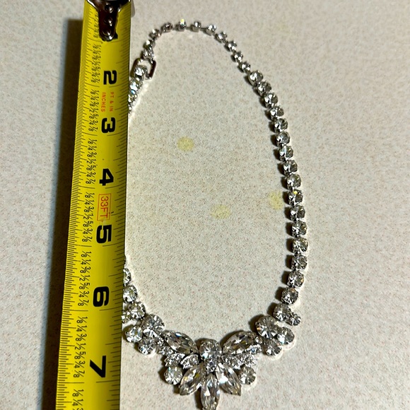 Beautiful Eisenberg ice silver tone rhinestone necklace adjustable clasp (611) - Picture 5 of 7